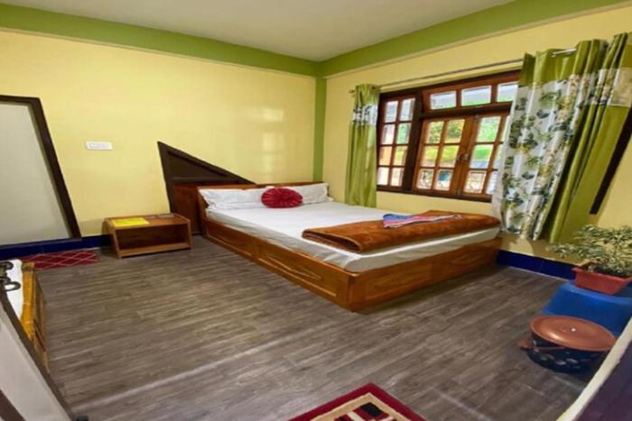 golden apple garden homestay by stayapart