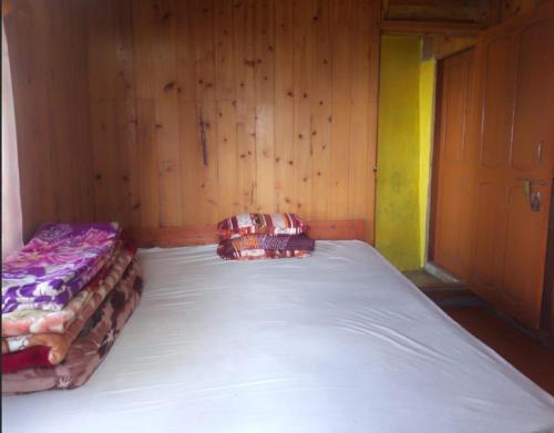 Kabiraj Homestay By Stayapart,,2 star