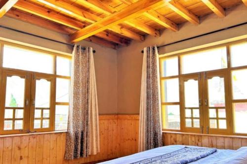 green tara homestay by stayapart