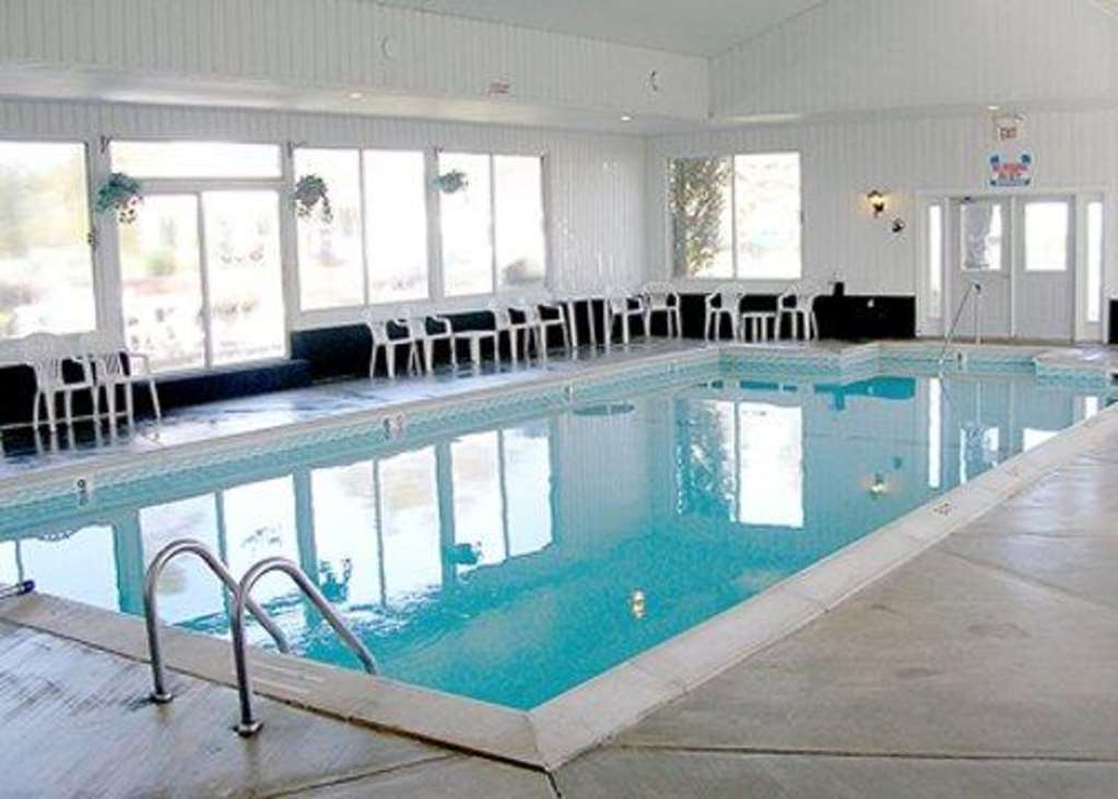 quality inn and suites mackinaw city beachfront