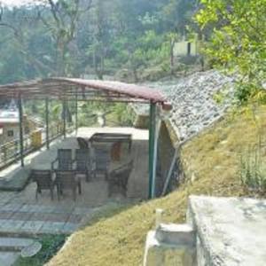 hermitage farms badhisher by stayapart morni hills