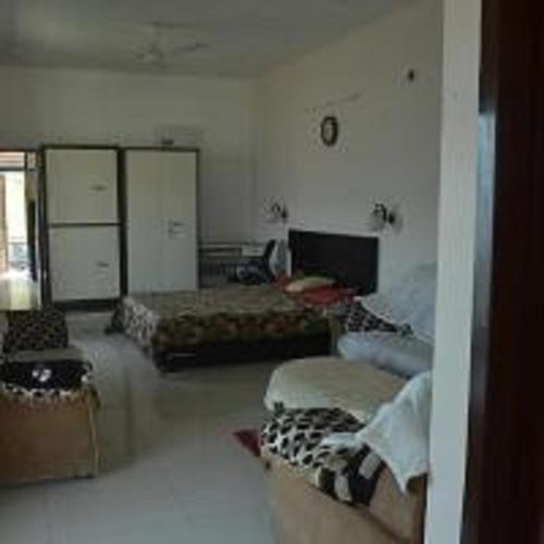 hermitage farms badhisher by stayapart morni hills