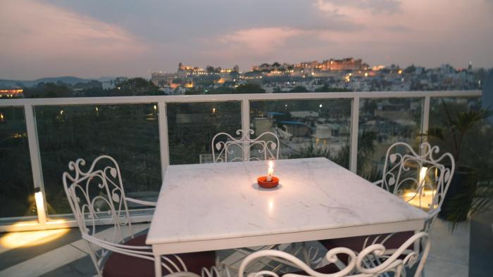 hotel naren villa