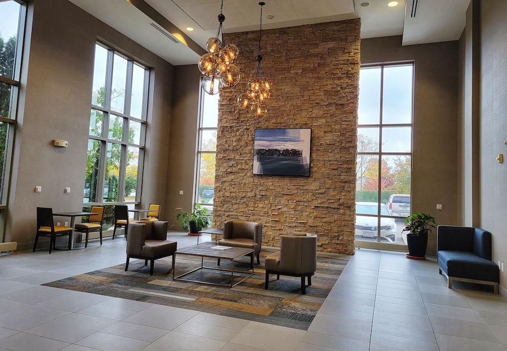 cambria hotel madison east