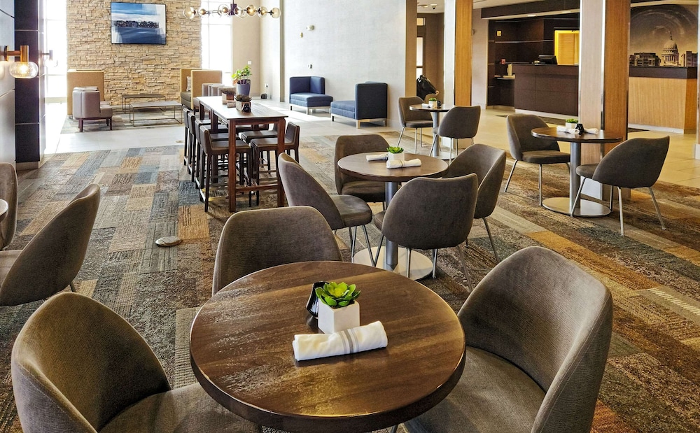 cambria hotel madison east