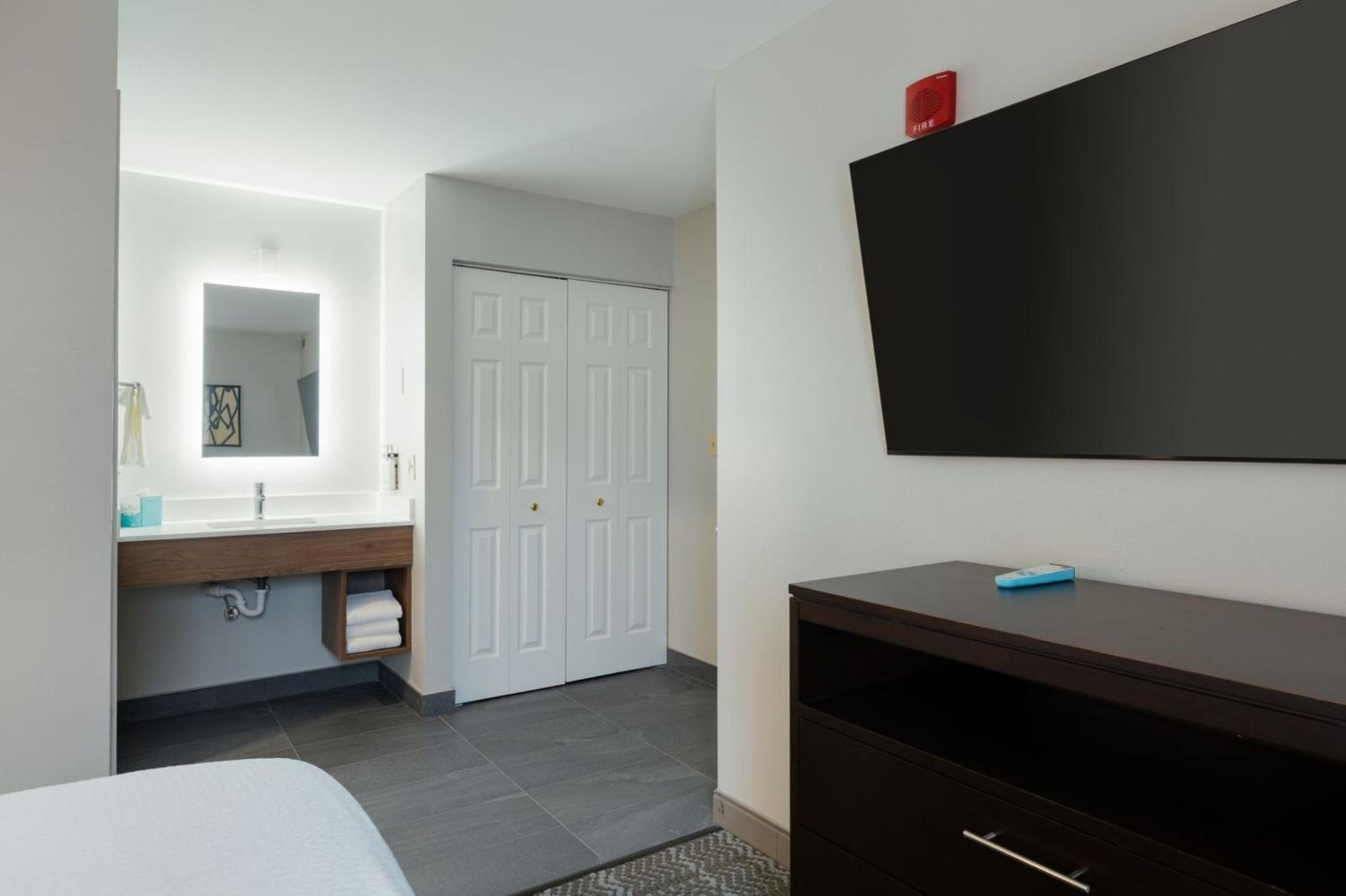 staybridge suites madison east by ihg