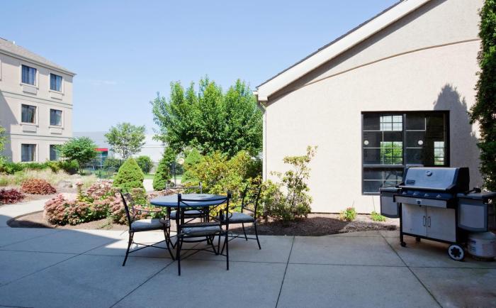staybridge suites madison east by ihg
