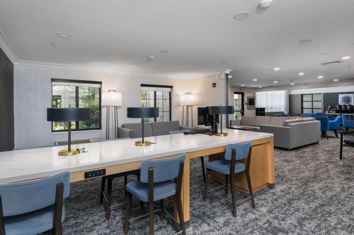 staybridge suites madison east by ihg