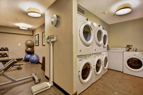staybridge suites madison east by ihg