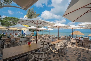 sea of love suite cafe pattaya