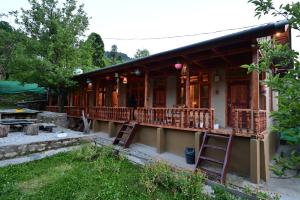 himalayan mud resort