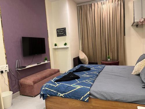 Ivy Splendour Studios (B) Oshiwara,,2 star