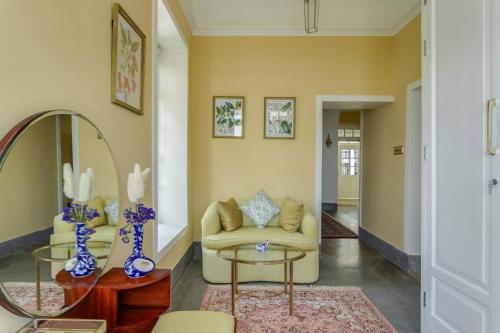 kinwani house araiya anthology
