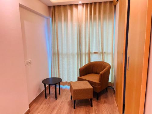 pink hotel grand anukampa