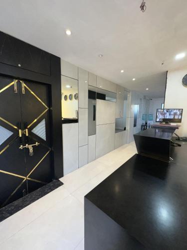 Hotel Rs Regency,,2 star