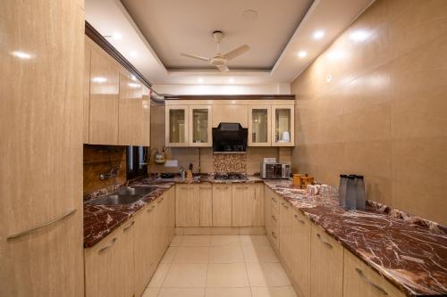 bedchambers serviced apartments south extension