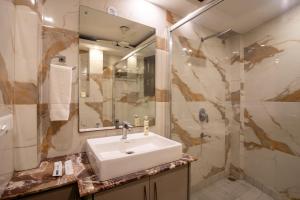 bedchambers serviced apartments south extension