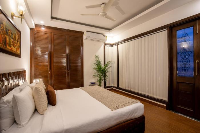 bedchambers serviced apartments south extension