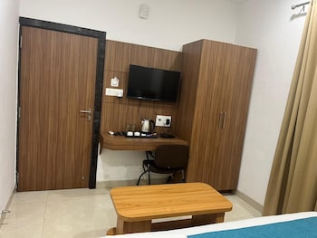 hotel shivaay