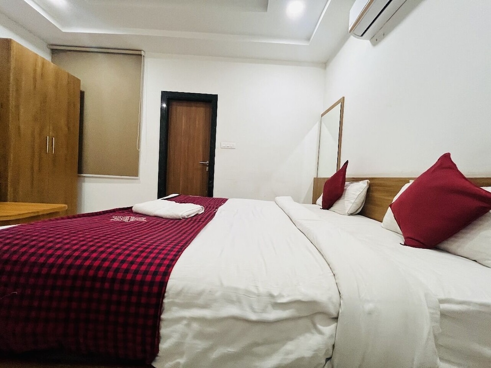 hotel shivaay