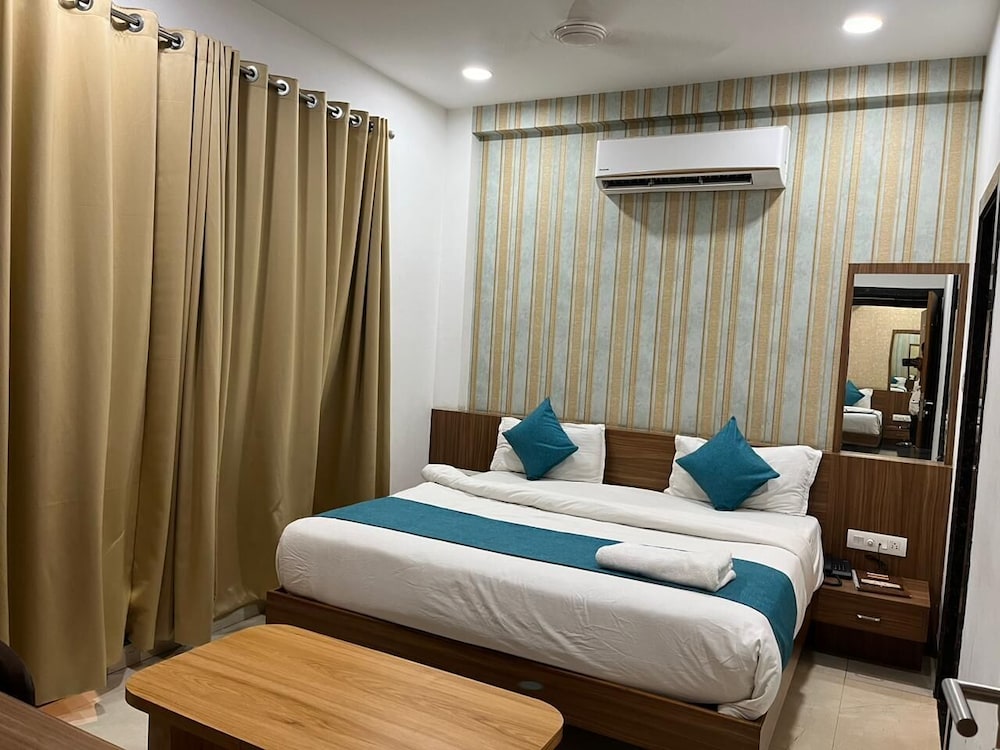 hotel shivaay