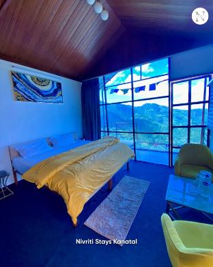 Nivriti Stays,,3 star