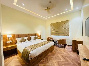 hotel ekas