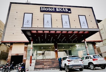 hotel ekas