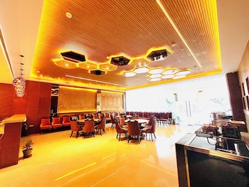 hotel ekas