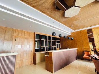 hotel ekas