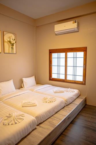 miki house