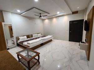 hotel anmol and resort