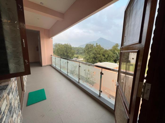 anukraha home stays