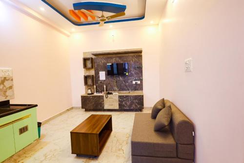 anukraha home stays