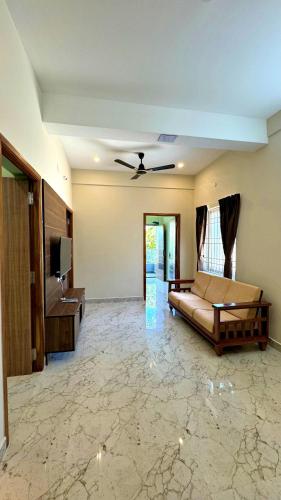 Maison Sakee,,4 star