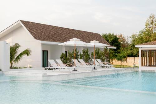 emmarin villa pattaya