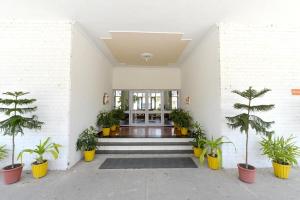 neelkhanthi tourist resort