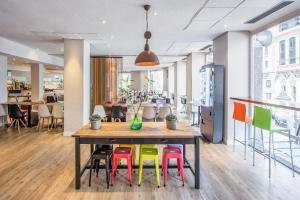 hotel madrid gran via 25 affiliated by melia