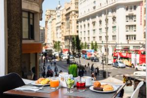 hotel madrid gran via 25 affiliated by melia