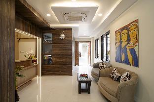 omkar international hotel