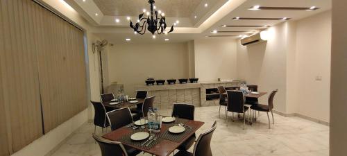asian suites cyber park gurgaon