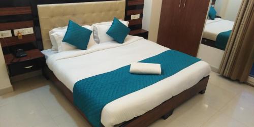 Asian Suites Cyber Park Gurgaon,,3 star