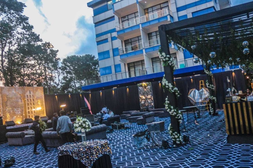 hotel corbett paradise kotdwar