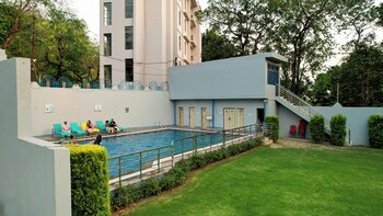 hotel corbett paradise kotdwar