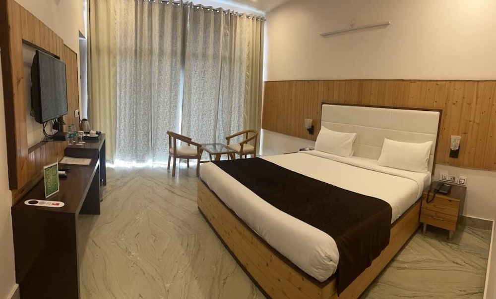 hotel corbett paradise kotdwar