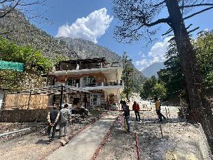 the trippy tribe kasol