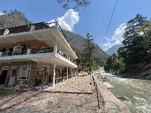 the trippy tribe kasol