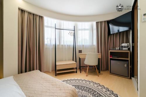 stanton gaya hotel