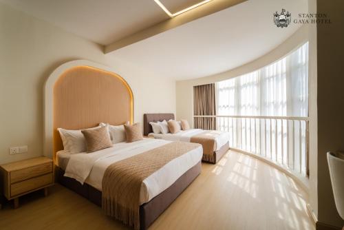 stanton gaya hotel