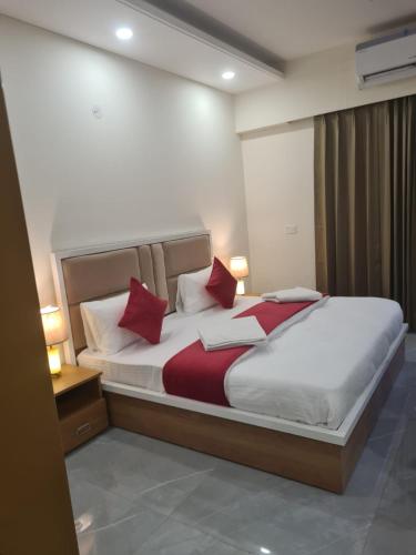 Hotel Amahi Inn Sector 48,,3 star